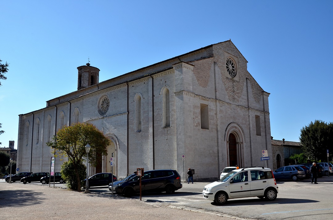 38 - Gubbio - Eglise San Francesco