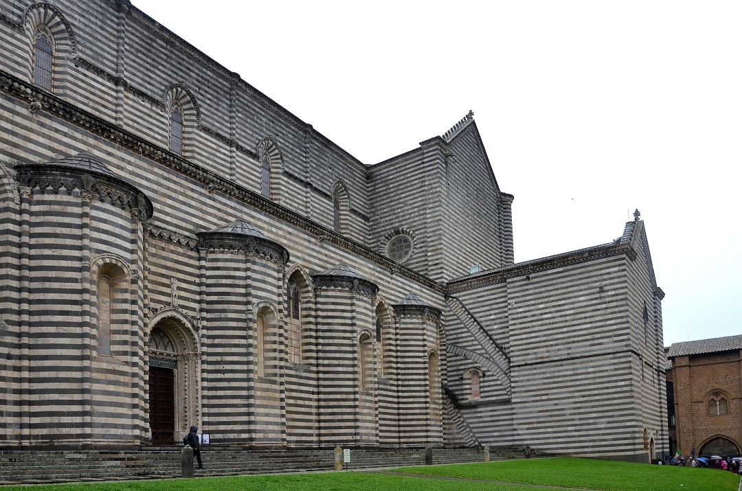 98 - Orvieto - La cathédrale