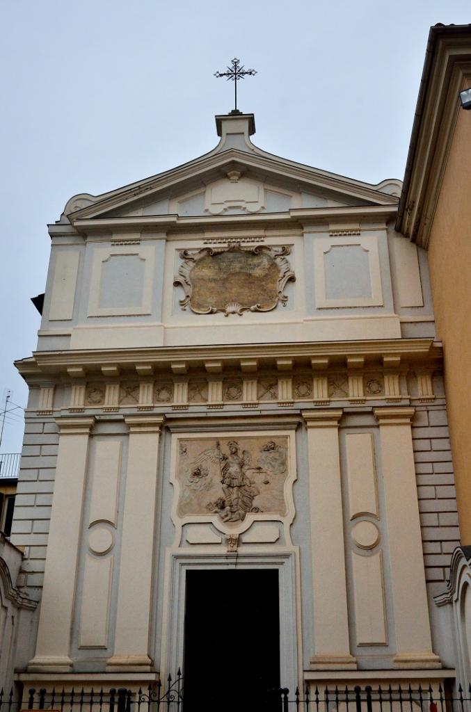 DSC_3303.a - Asti - Place San Martino - Eglise San Michele - Milieu XVIII ème siècle